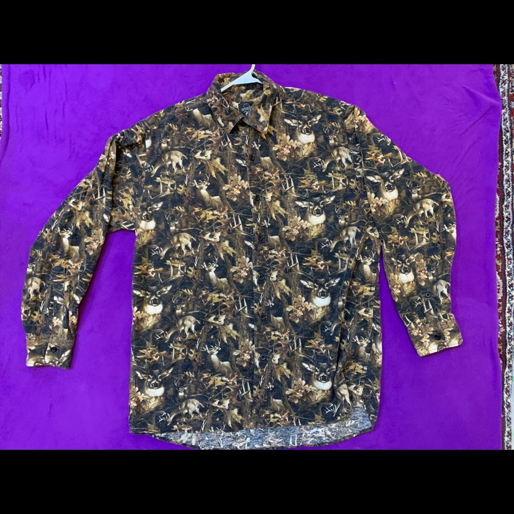 Redhead Men’s Camo Button Down